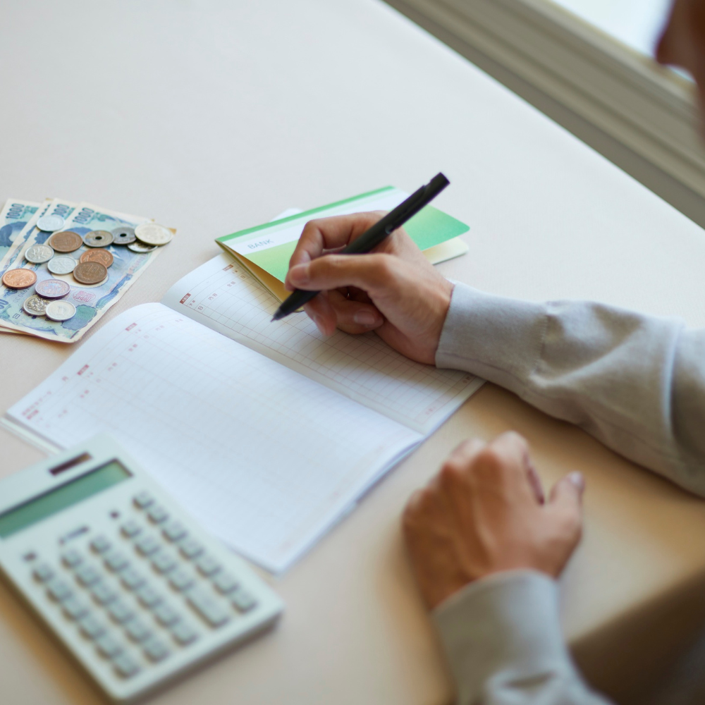 2. Những khó khăn khi quản lý thu chi thủ công